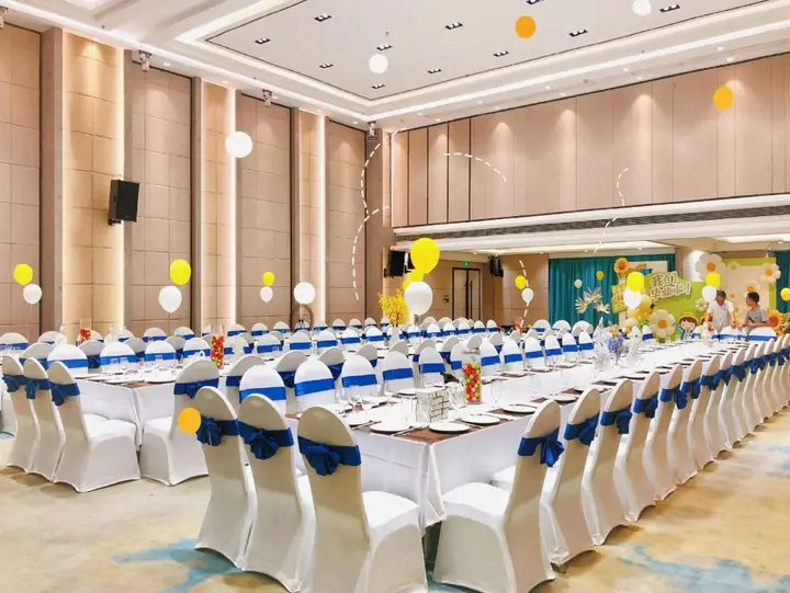 Наньнин: Nanning Jingdu International Hotel (Nanhu Park Binhu Road Metro Station)