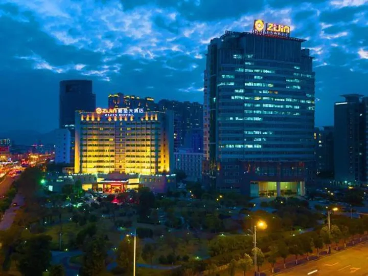 Лунъянь: Shanghang Zijin Hotel