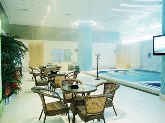 Шаньвэй: Carnival Recreation Hotel