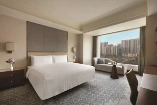 Таншань: Shangri-La Tangshan