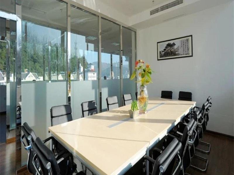 Лишуй: Tanggong Resort Hotel