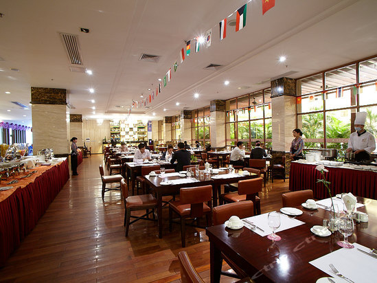 Чжаоцин: Deqing Argos Resort Hotel