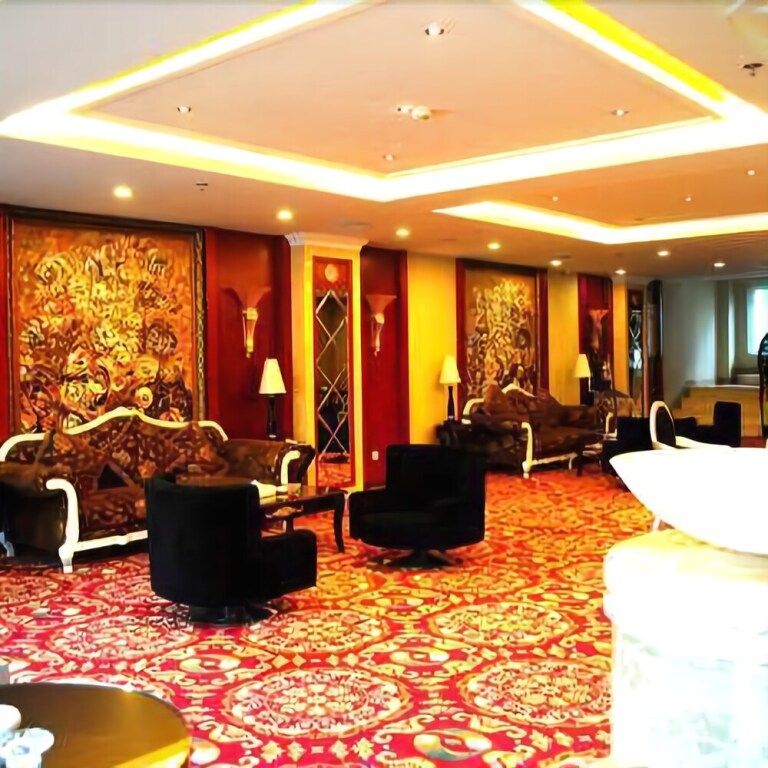 Телин: Jinfeng Huayuan Hotel (Tieling County Shuimu)