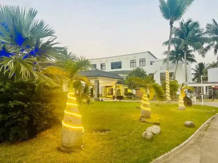 Вэнчен: Tianfu Yunlong Bay Holiday Resort