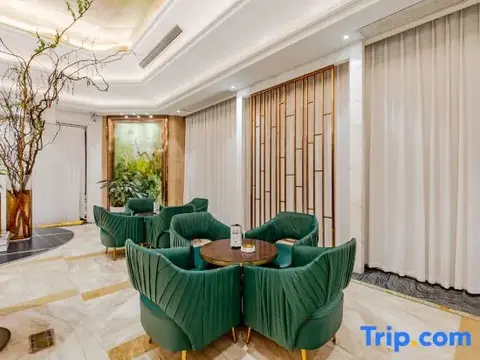 Уху: Hezhong Guanjing Hotel