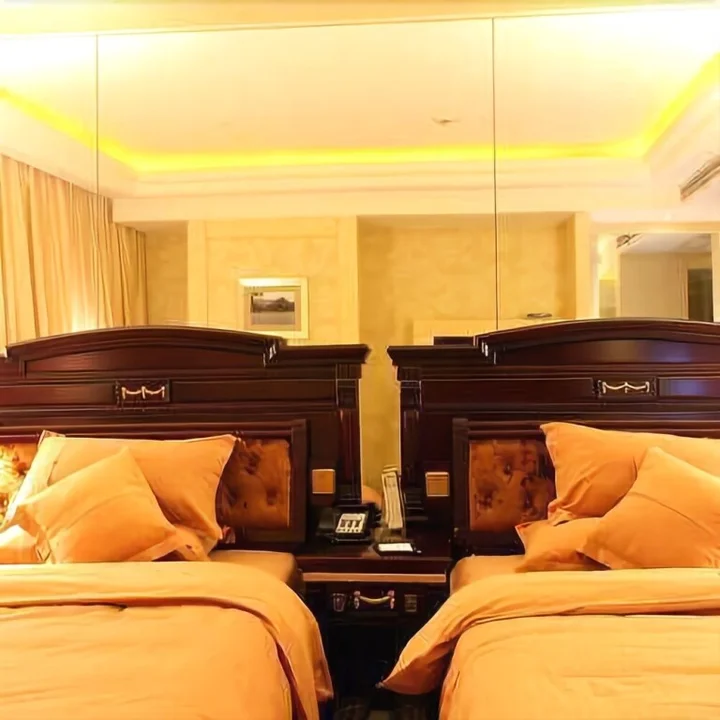 Уху: Hezhong Guanjing Hotel
