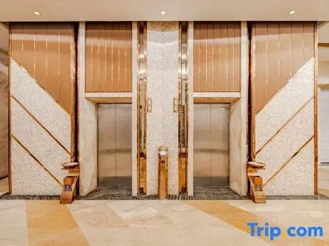 Уху: Hezhong Guanjing Hotel