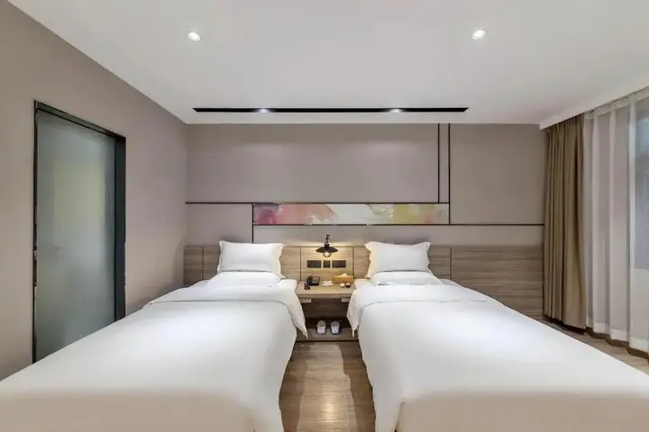 Сямынь: Super 8 Xiamen Hexiang West Road Guanghua Branch