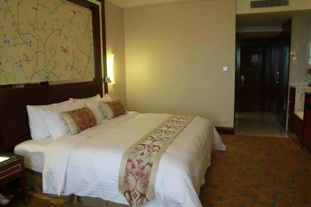 Сяогань: Xiaogan Yuji Grand Hotel