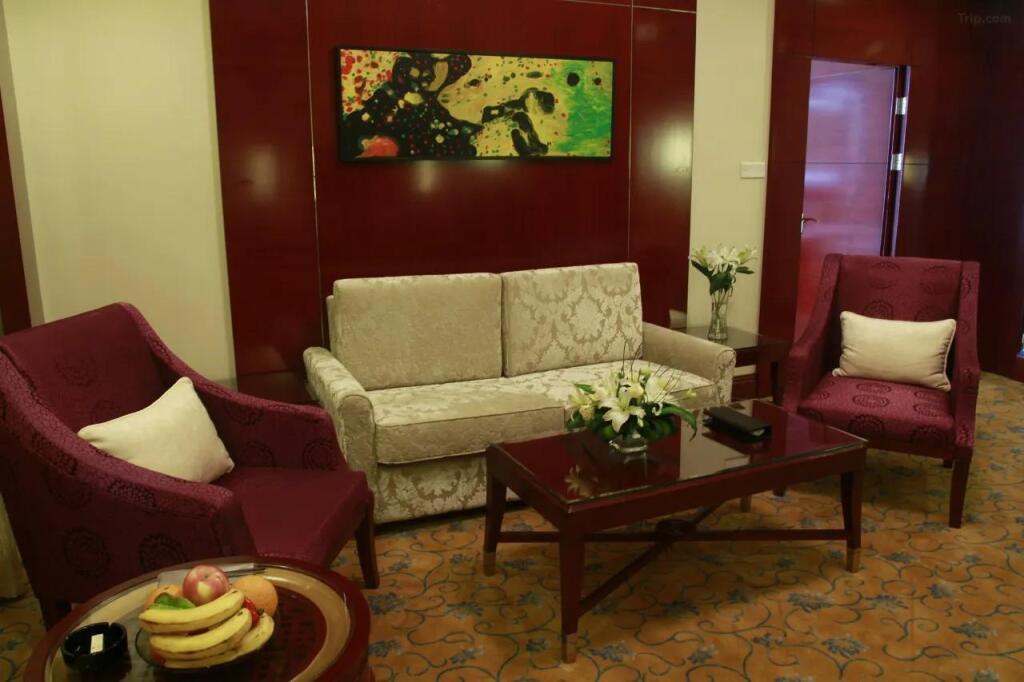 Сяогань: Xiaogan Yuji Grand Hotel
