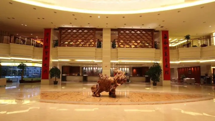 Дали: Best Western Charming City Hotel