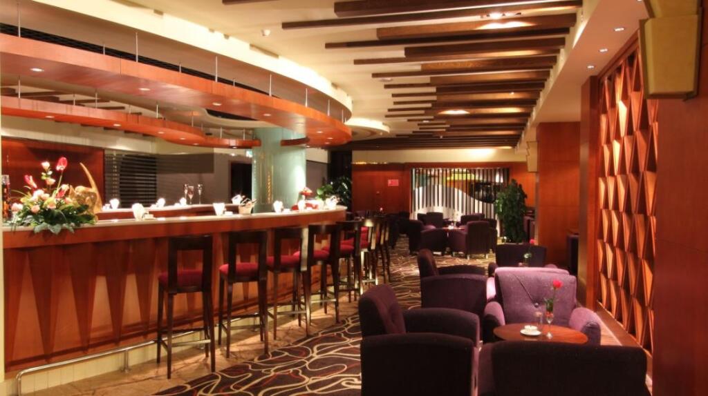 Дали: Best Western Charming City Hotel