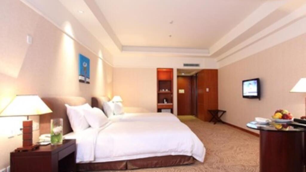 Best Western Charming City Hotel — фото 2