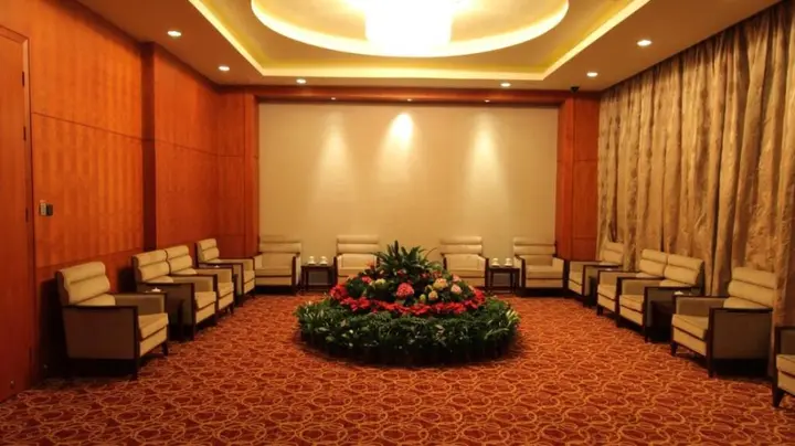 Дали: Best Western Charming City Hotel