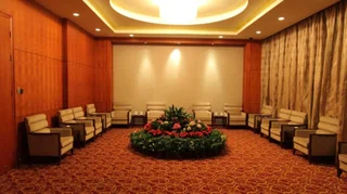Дали: Best Western Charming City Hotel