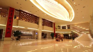 Дали: Best Western Charming City Hotel