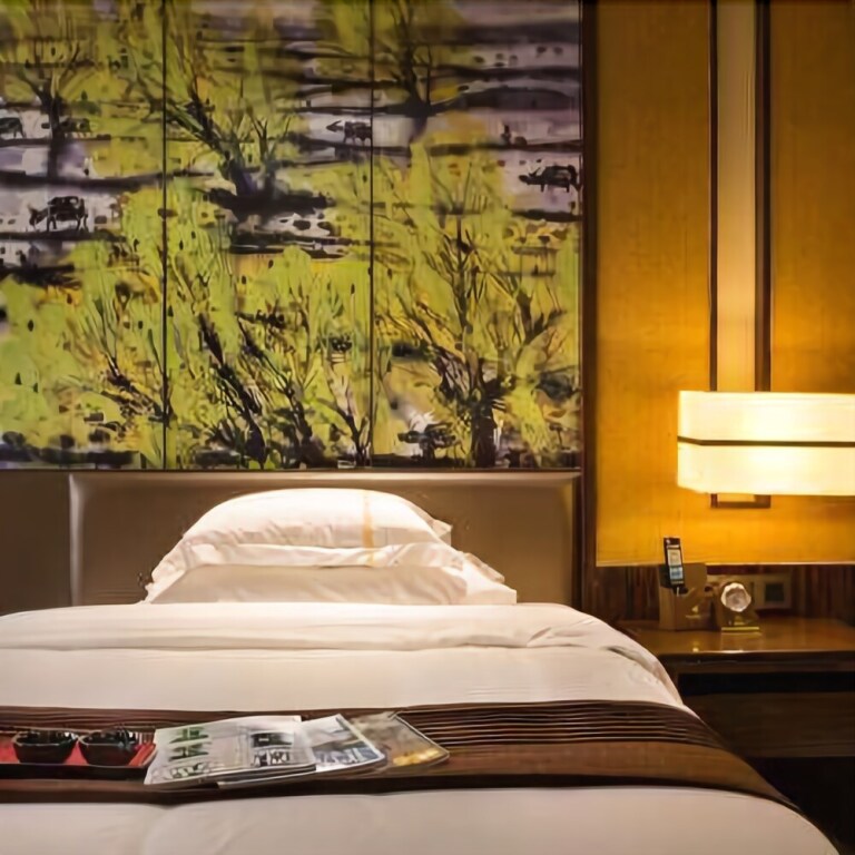 Чжаоцин: Jinlong International Hotel