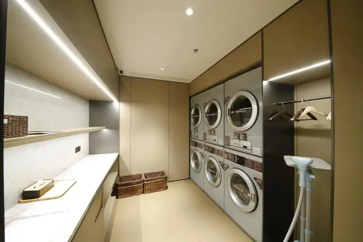 Чунцин: JI Hotel (Chongqing Jiefangbei Pedestrian Street)