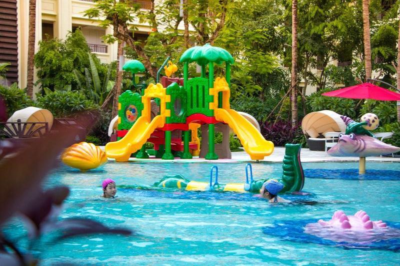 Цзинхун: DoubleTree Resort by Hilton Xishuangbanna