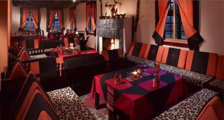 Шангри-Ла: Gyalthang Dzong Hotel