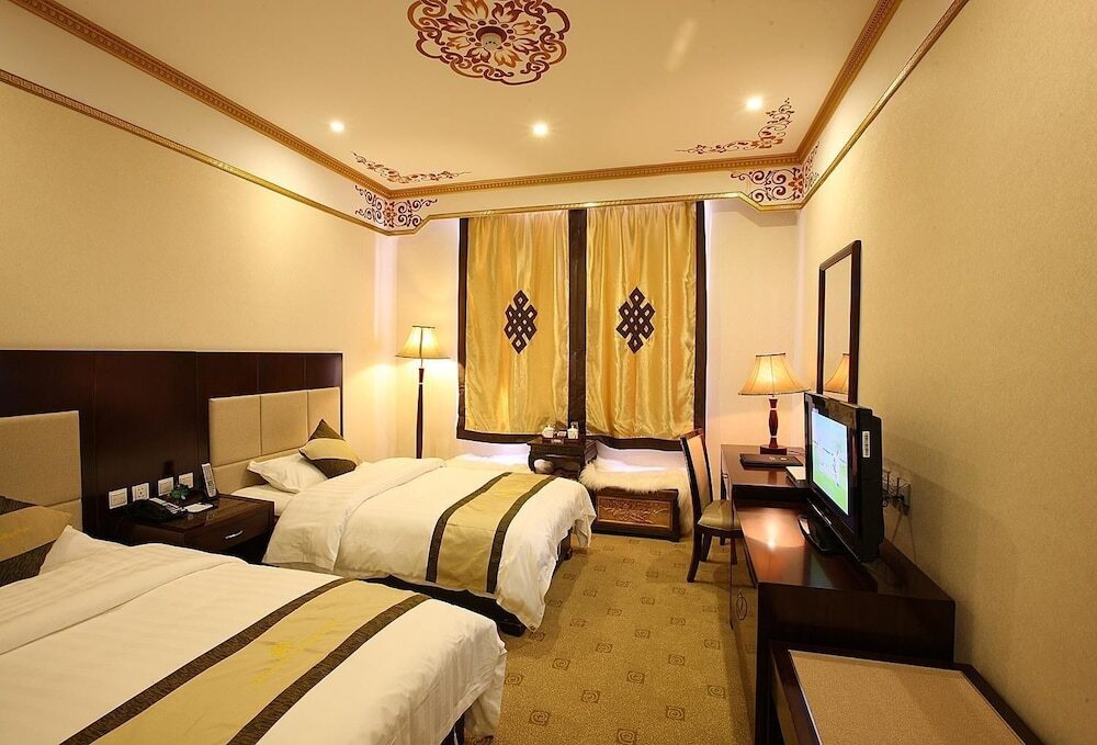 Шангри-Ла: Zhaxidele Hotel