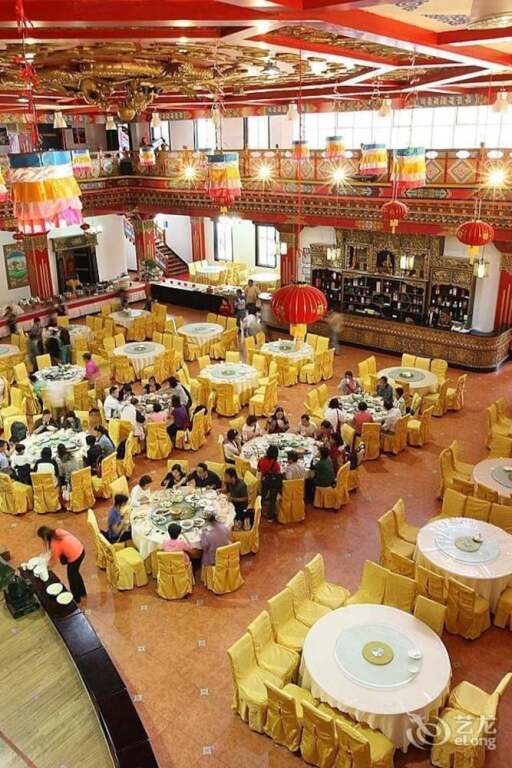 Шангри-Ла: Zhaxidele Hotel