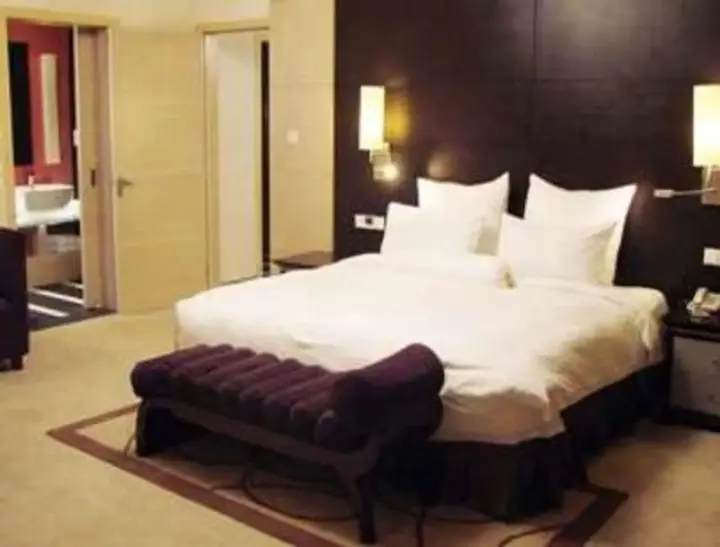 Ляньюньган: Days Hotel Lianyungang