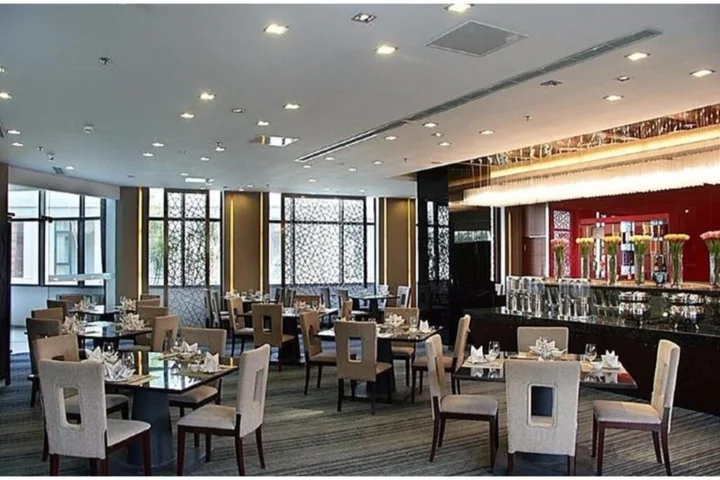 Ляньюньган: Days Hotel Lianyungang