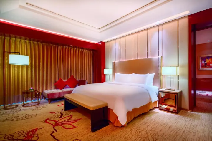 Иу: Sanding New Century Grand Hotel Yiwu