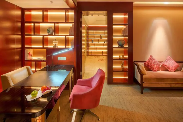 Иу: Sanding New Century Grand Hotel Yiwu