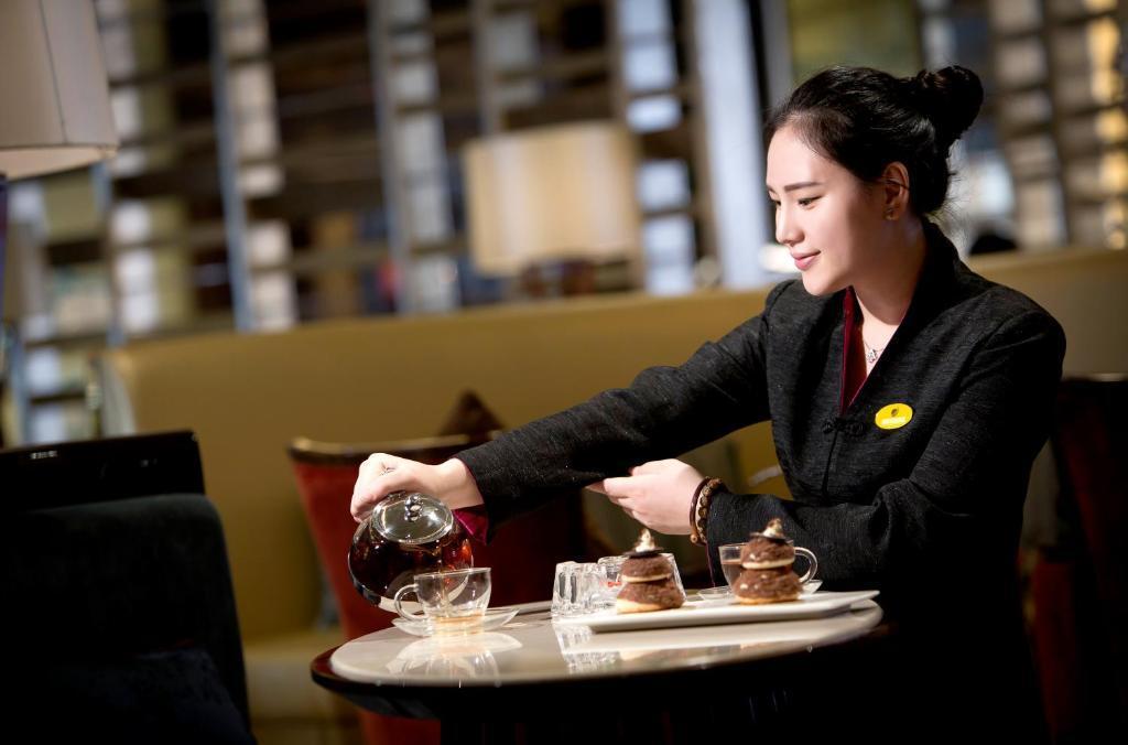 Иу: Sanding New Century Grand Hotel Yiwu