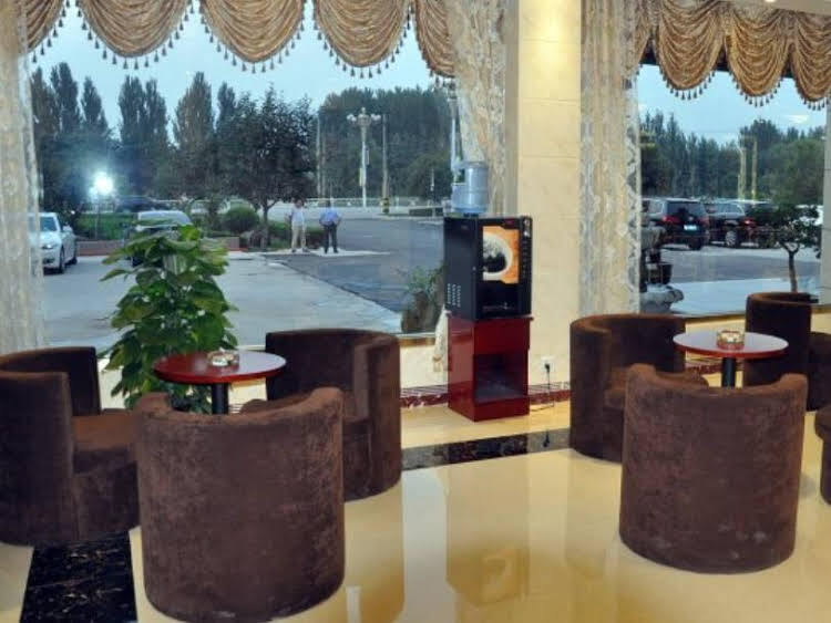 Цзинин: Motel168 East Jing Xuan Road Inn