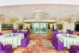 Уху: Cenbest Jinling Grand Hotel