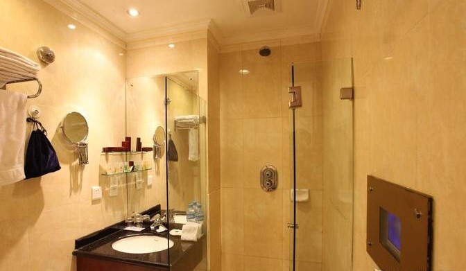 Ухань: Lake View Garden Hotel