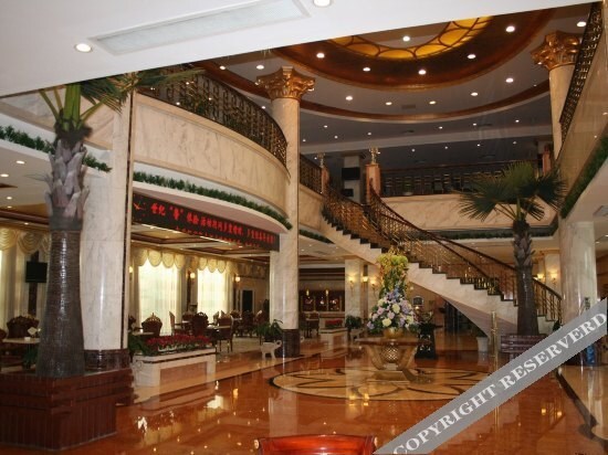 Чжэньцзян: New Century International Hotel