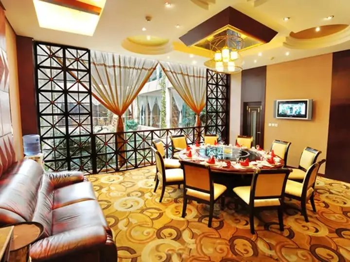 Баодин: Zhuozheng International Hotel