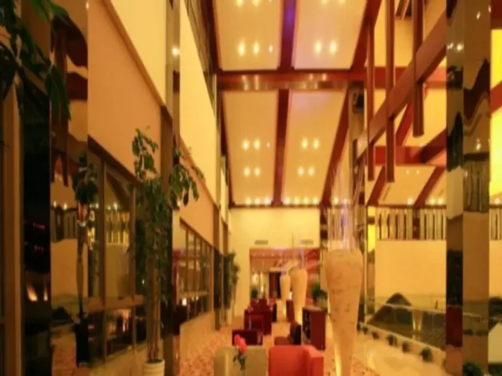 Ляньюньган: Good Fortune Hot Spring Hotel