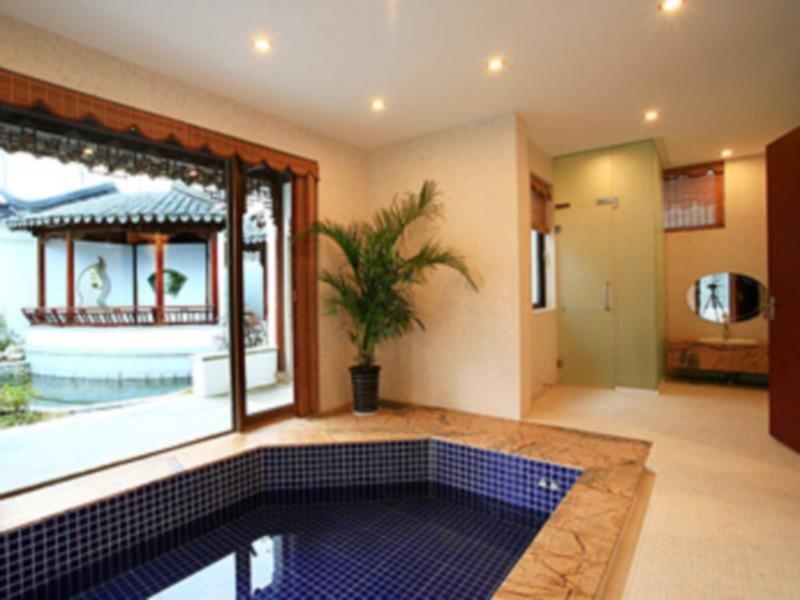 Ляньюньган: Good Fortune Hot Spring Hotel