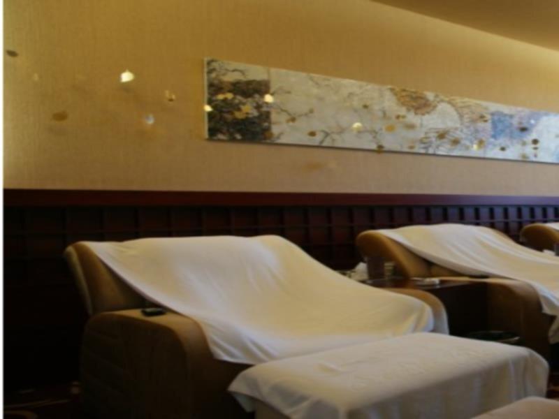 Ляньюньган: Good Fortune Hot Spring Hotel
