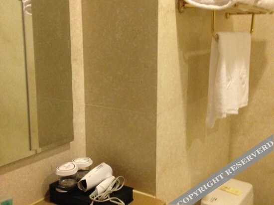 Дунъян: Dongyang Garden Hotel