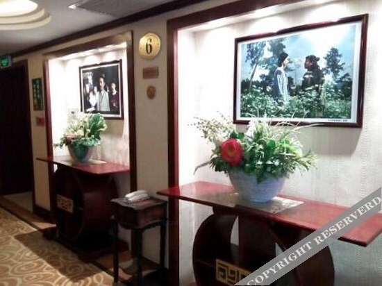 Дунъян: Dongyang Garden Hotel