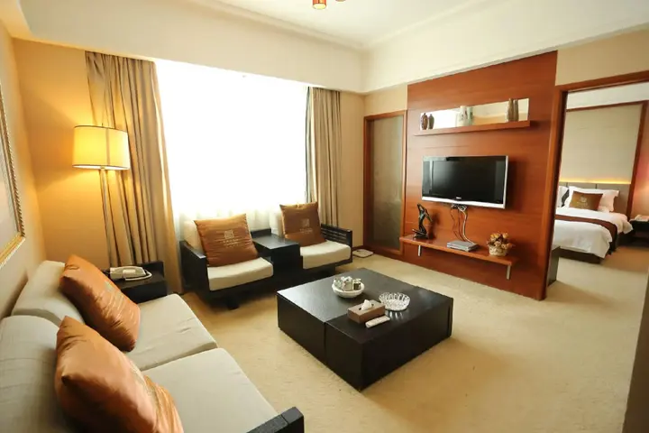 Цзиньюань: Royal Crown Hotel