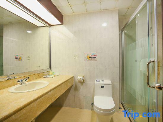 Чжаоцин: Gaoyao Regent Hotel