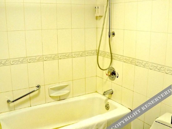 Уху: Tie Shan Hotel