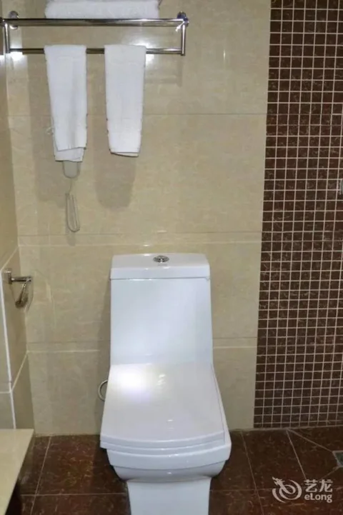 Шангри-Ла: Zhaxidele Hotel
