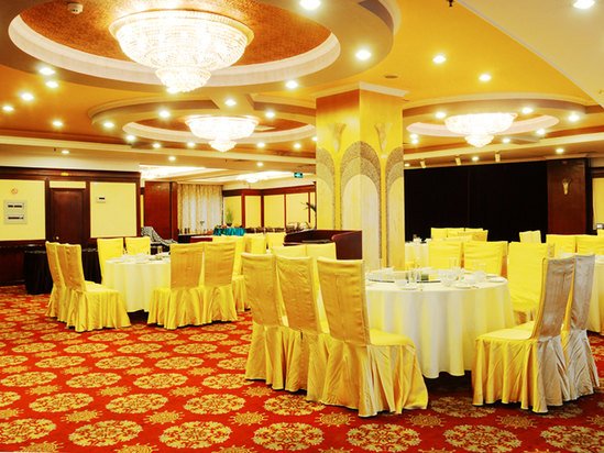 Чунцин: Sunshine Spa Hotel Chongqing