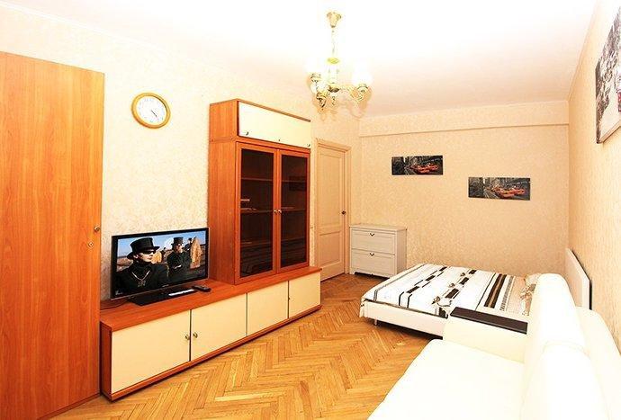 Москва: ApartLux (АпартЛюкс) на Старослободской