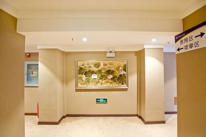 Далянь: Faguo Hotel