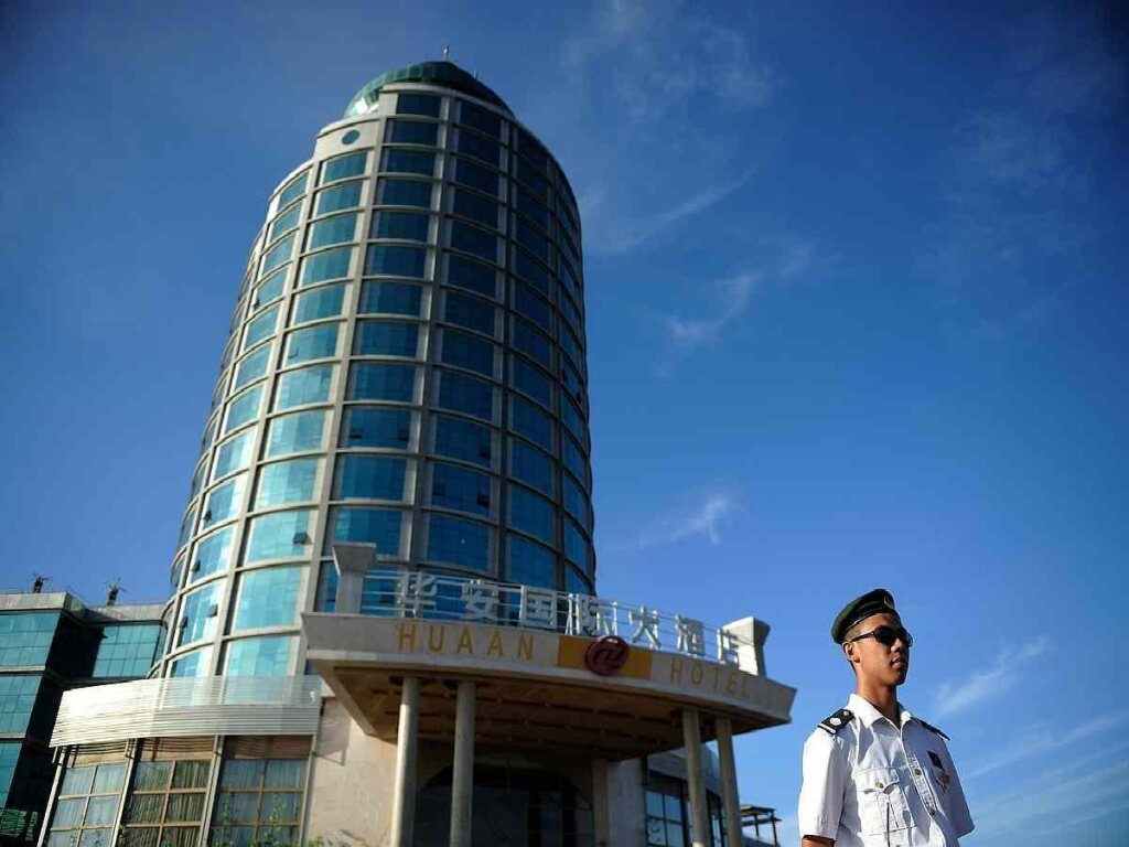 Яньтай: 华安国际大酒店(烟台海滨路店)