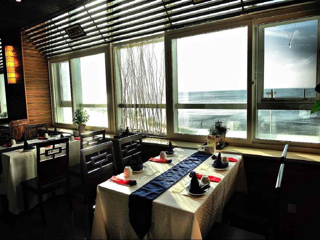 Яньтай: 华安国际大酒店(烟台海滨路店)